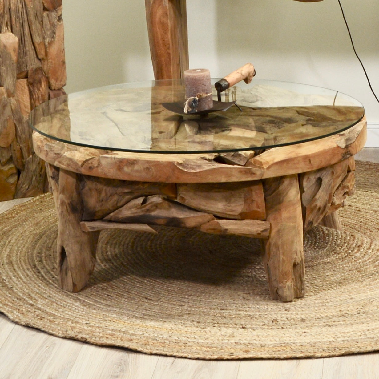 Couchtisch Akar Teak Holz mit Glasplatte - rund