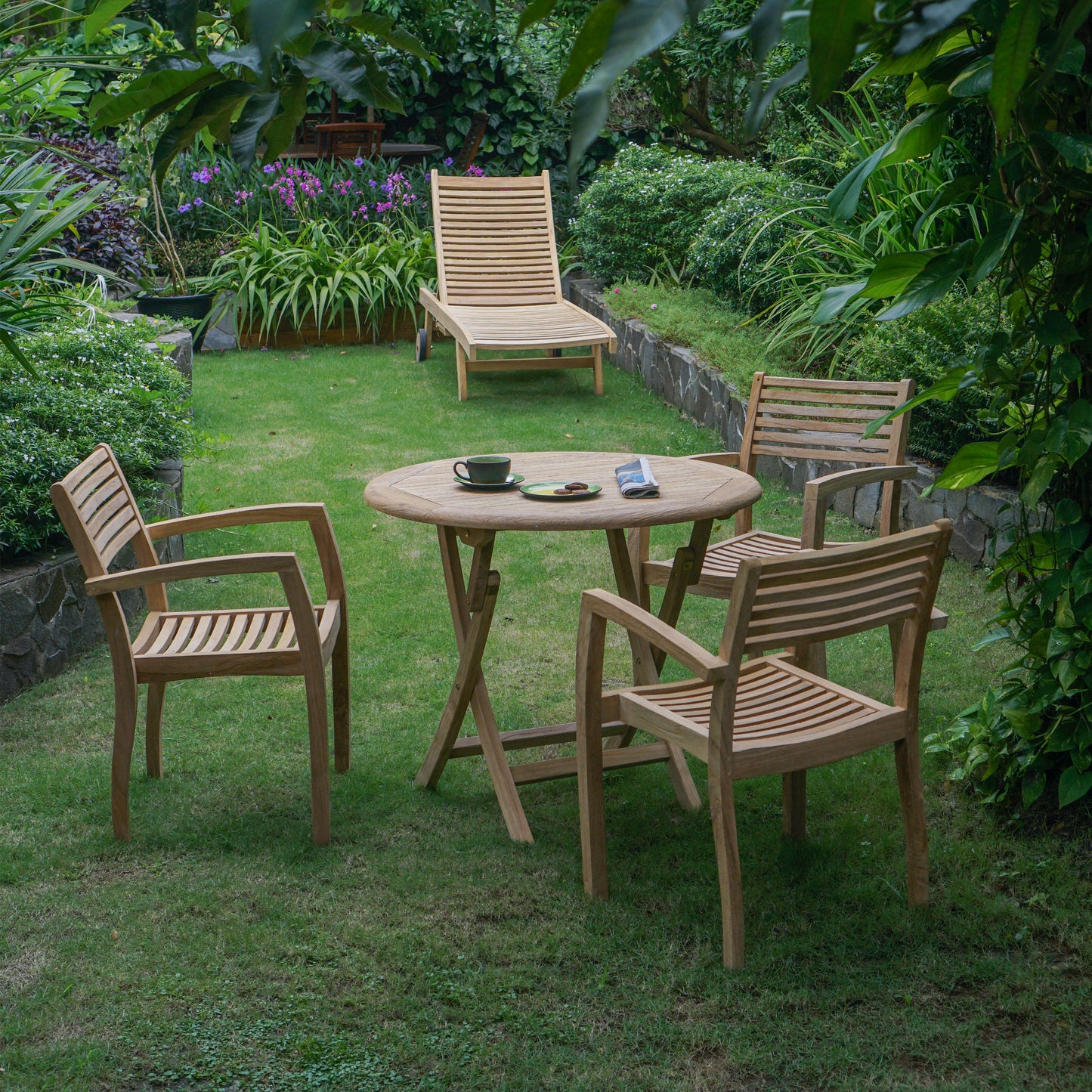 Gartentisch >Karimata< klappbar 70cm rund - Premium Teak