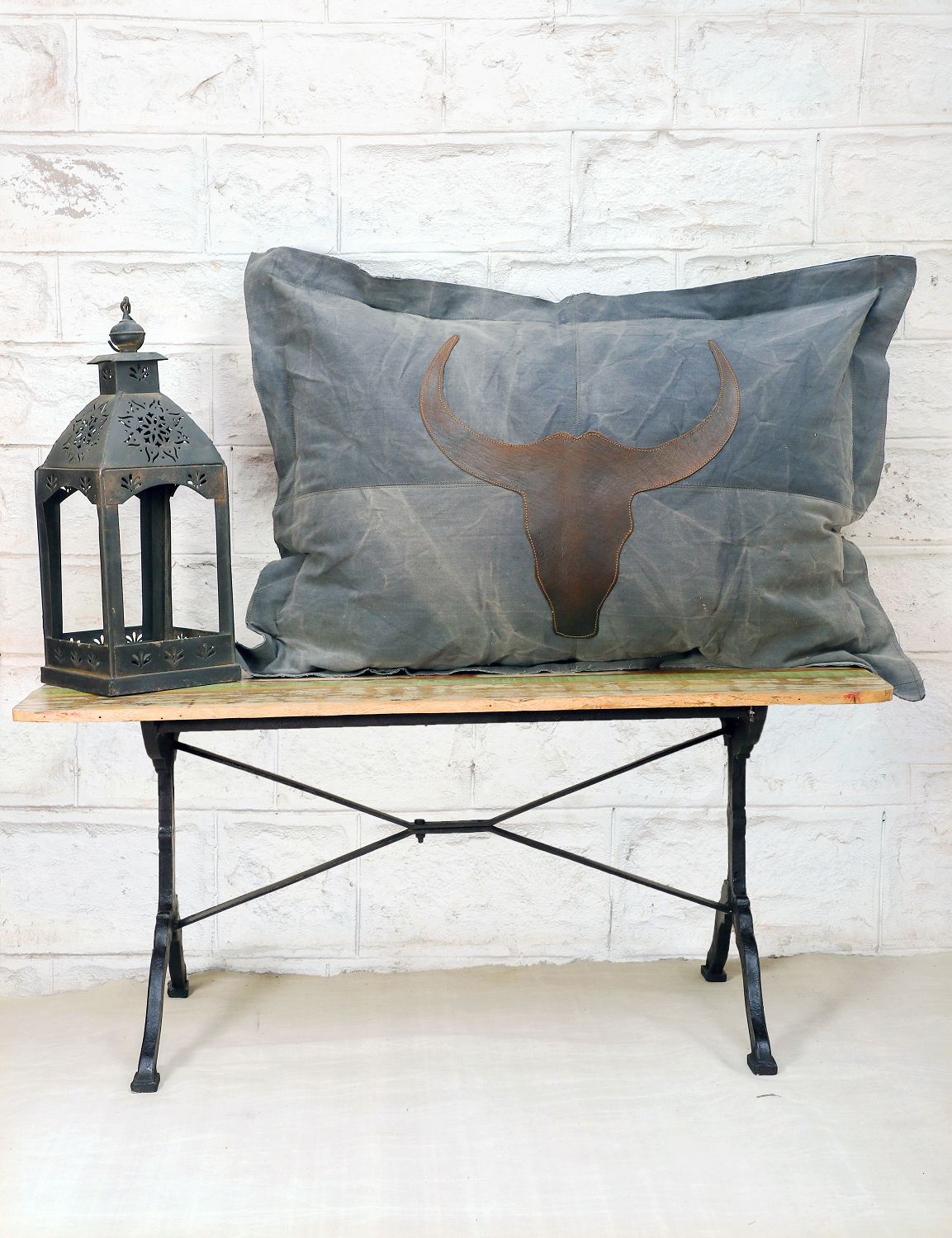 Canvas Kissen Leder Bullhead 70x100cm mit Stehsaum - versch. Farben