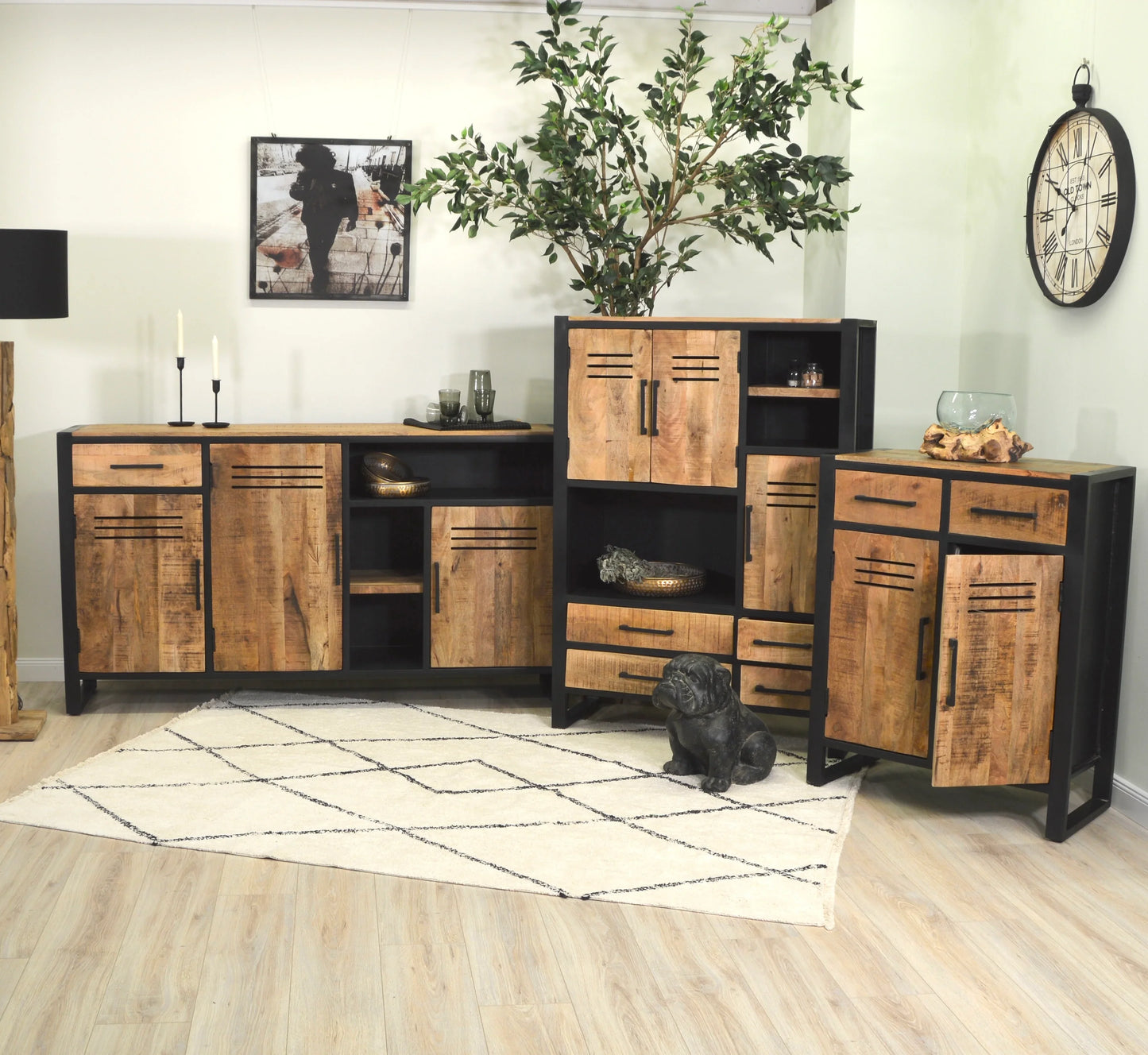 Highboard >Montana< aus Mangoholz & Metall