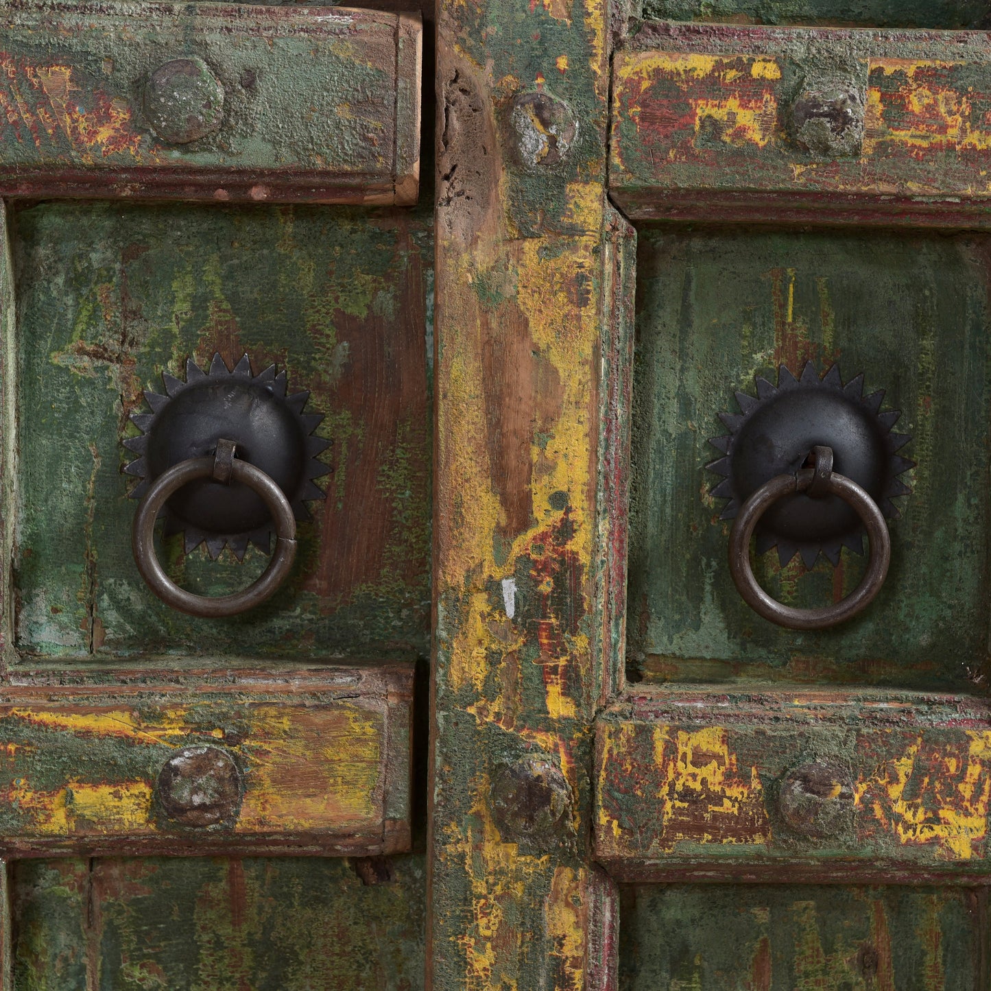 Sideboard >Castle< 4-türig - aus Altholz und antiken Haustüren