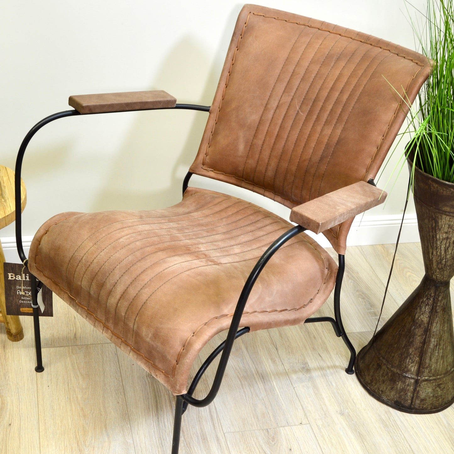 Lounge Stuhl >Nirsa< Premium Büffelleder