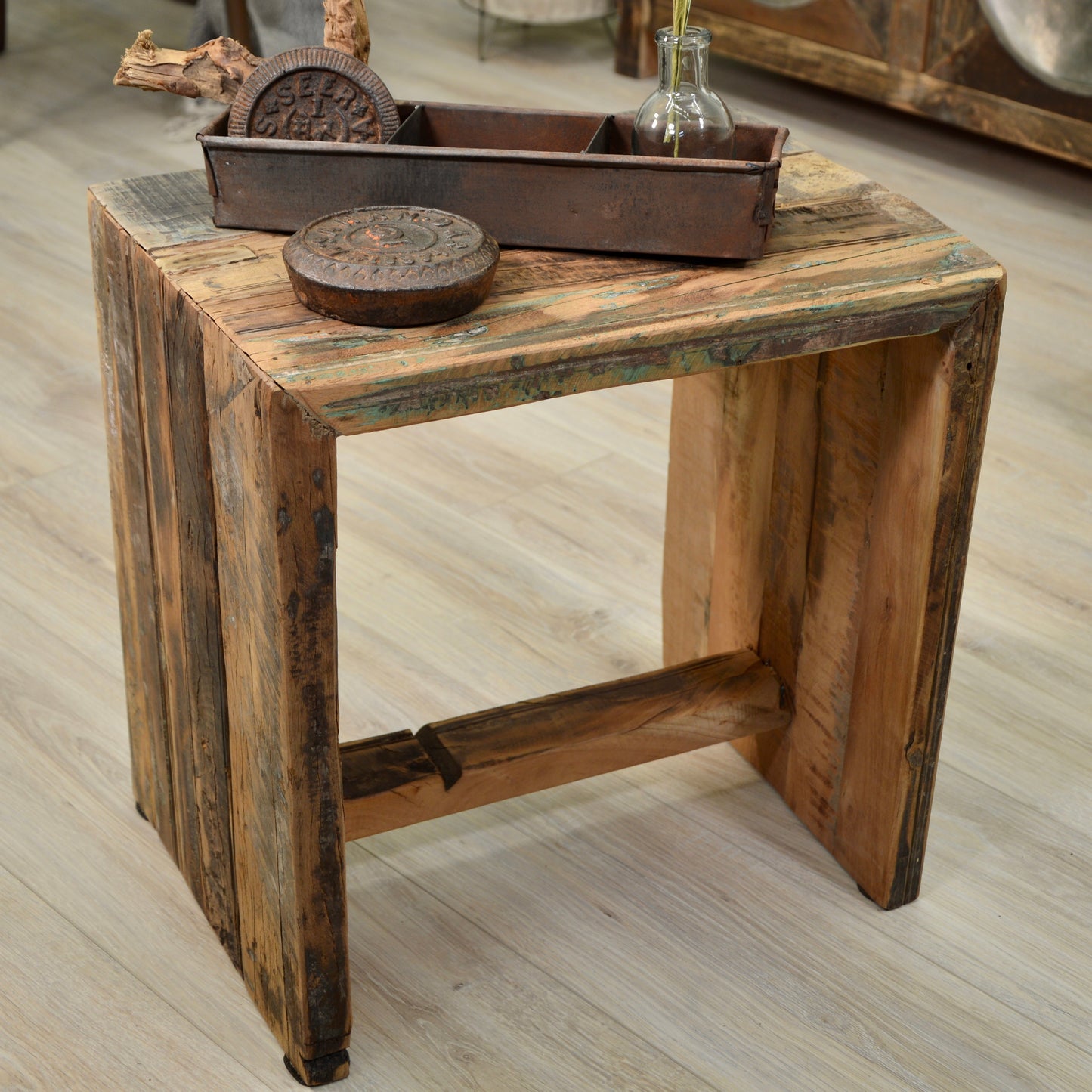 Hocker U-Form Recycle Holz