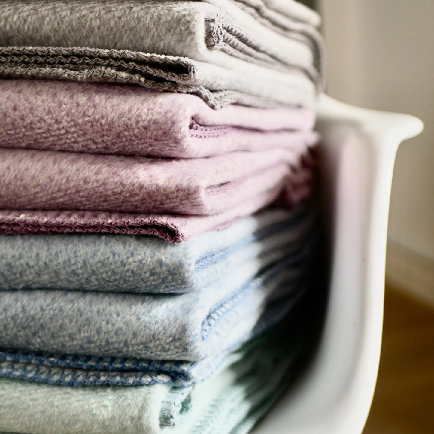 Kuscheldecke >Emma< aus Bio-Baumwolle von Riema - versch. Farben